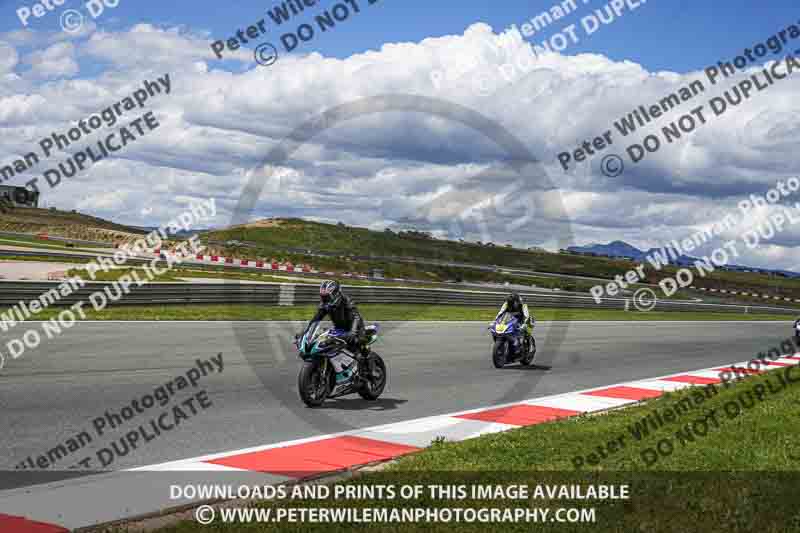 cadwell no limits trackday;cadwell park;cadwell park photographs;cadwell trackday photographs;enduro digital images;event digital images;eventdigitalimages;navarra;no limits trackdays;peter wileman photography;racing digital images;trackday digital images;trackday photos